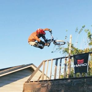 Meet your Posher, Eddie